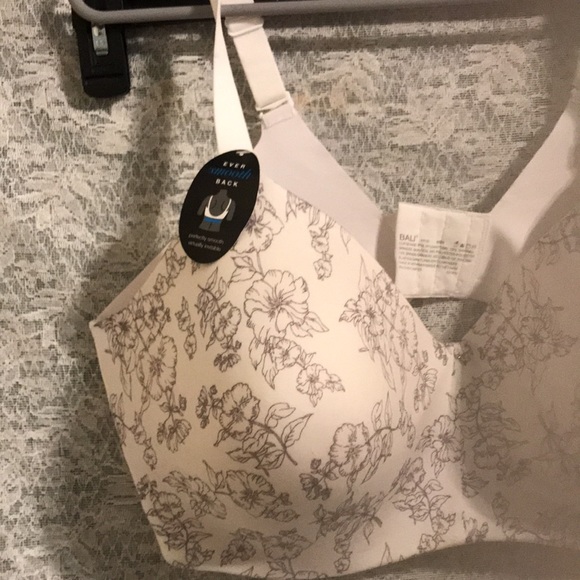 Nwt Bali Bra - Picture 3 of 6